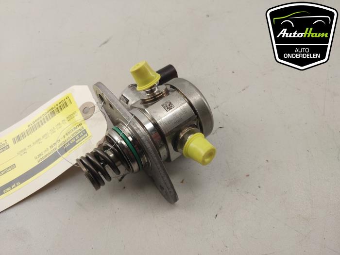 Gebruikte Brandstofpomp Mechanisch Mercedes C (W206) C-300 2.0 EQ Boost Turbo Prijs € 195,00 Margeregeling aangeboden door AutoHam