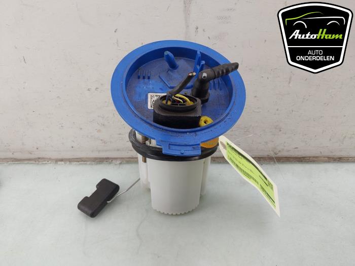 Gebruikte Tank element Pomp Volkswagen Polo VI (AW1) 1.0 TSI 12V Prijs € 50,00 Margeregeling aangeboden door AutoHam