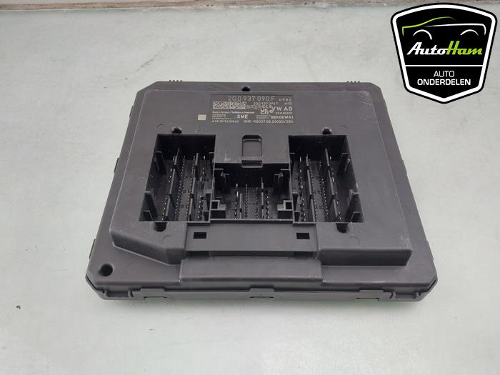 Gebruikte Computer Body Control Volkswagen Polo VI (AW1) 1.0 MPI 12V Prijs € 125,00 Margeregeling aangeboden door AutoHam