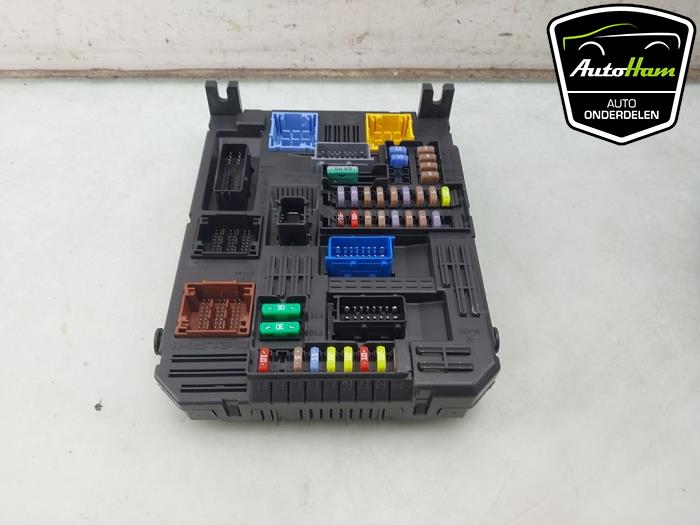 Gebruikte Computer Body Control Opel Crossland (X) 1.2 Turbo 12V Prijs € 40,00 Margeregeling aangeboden door AutoHam