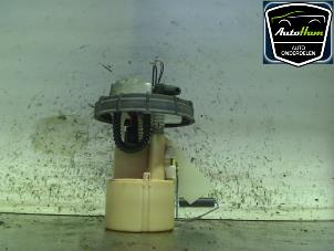 Gebruikte Tank element Pomp Renault Clio II (BB/CB) 1.6 RN, RT Prijs € 20,00 Margeregeling aangeboden door AutoHam