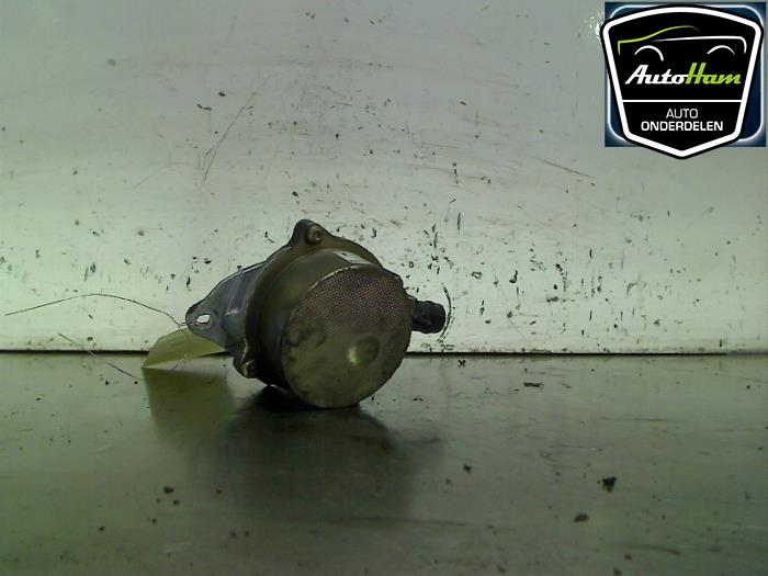 Gebruikte Vacuumpomp Rembekrachtiging Renault Megane II (BM/CM) 1.5 dCi 80 Prijs € 30,00 Margeregeling aangeboden door AutoHam