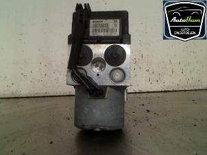 Gebruikte ABS Pomp Suzuki Swift (SF310/413) 1.0i Prijs € 25,00 Margeregeling aangeboden door AutoHam