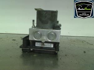 Gebruikte ABS Pomp Alfa Romeo 147 (937) 1.9 JTDM Prijs € 45,00 Margeregeling aangeboden door AutoHam