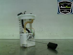 Gebruikte Tankvlotter Ford Fusion 1.4 TDCi Prijs € 40,00 Margeregeling aangeboden door AutoHam