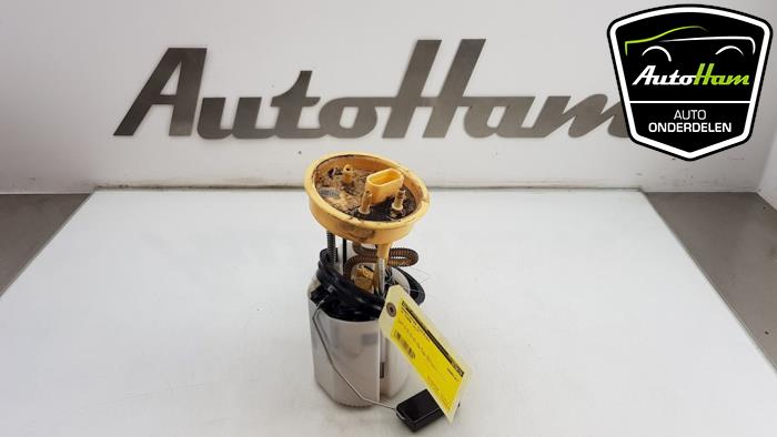 Gebruikte Tank element Pomp Volkswagen Touran (1T1/T2) 1.9 TDI 105 Euro 3 Prijs € 40,00 Margeregeling aangeboden door AutoHam