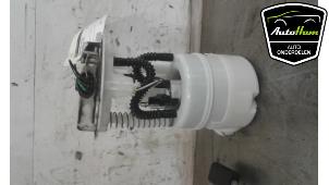 Gebruikte Tank element Pomp Renault Modus/Grand Modus (JP) 1.6 16V Prijs € 20,00 Margeregeling aangeboden door AutoHam