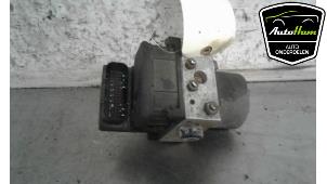 Gebruikte ABS Pomp Alfa Romeo 147 (937) 1.6 Twin Spark 16V Prijs € 25,00 Margeregeling aangeboden door AutoHam