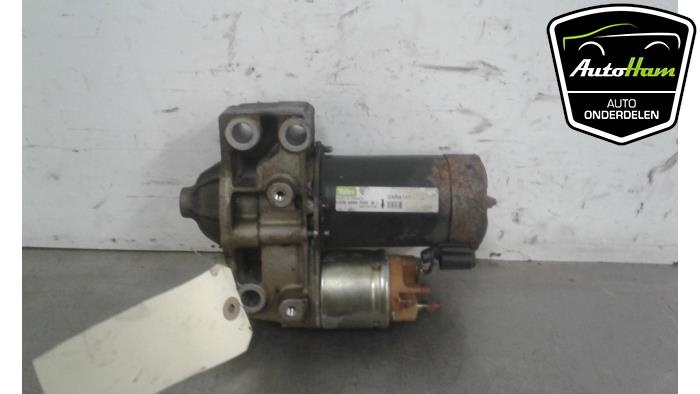 Gebruikte Startmotor Renault Laguna II (BG) 3.0 V6 24V Prijs € 30,00 Margeregeling aangeboden door AutoHam