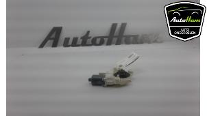 Gebruikte Motor electrisch raam Ford Focus 2 1.6 16V Prijs € 20,00 Margeregeling aangeboden door AutoHam