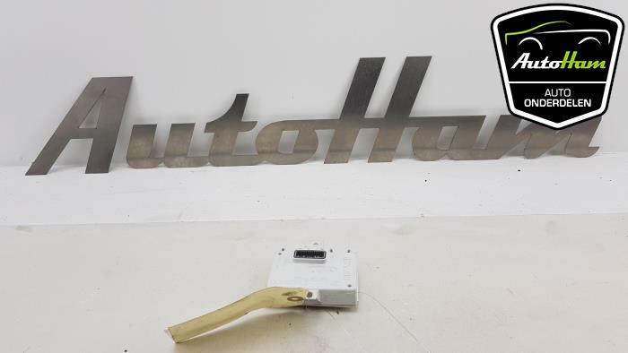 Computer Kachel van een Renault Laguna III Estate (KT) 1.5 dCi 110 2008