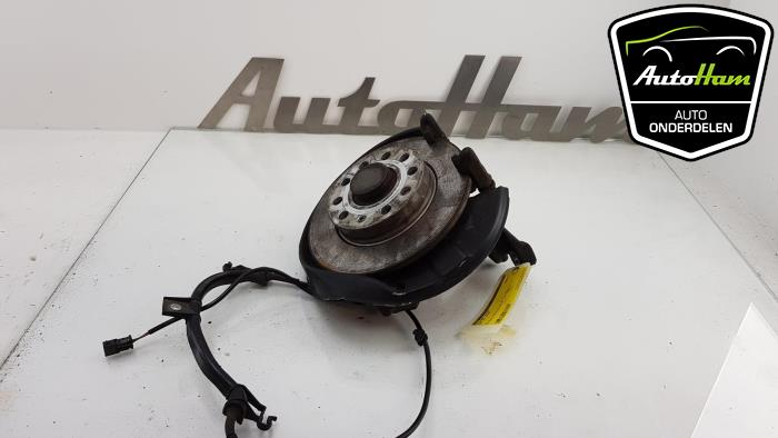 Gebruikte Fusee links-achter Audi A4 Avant (B7) 1.9 TDI Prijs € 30,00 Margeregeling aangeboden door AutoHam