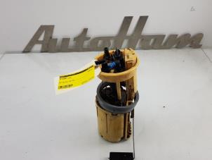 Gebruikte Brandstofpomp Elektrisch Volkswagen Touran (1T1/T2) 2.0 TDI 16V 140 Prijs € 55,00 Margeregeling aangeboden door AutoHam