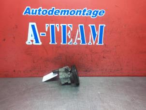 Gebruikte Servopomp Renault Laguna II Grandtour (KG) 1.8 16V Prijs € 34,99 Margeregeling aangeboden door A-Team Automotive