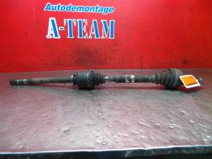 Gebruikte Cardanas rechts-voor (VWA) Renault Laguna Prijs € 34,99 Margeregeling aangeboden door A-Team Automotive