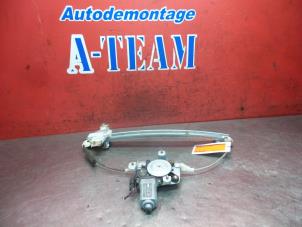 Gebruikte Ruitmechaniek 2Deurs links-voor Chevrolet Kalos (SF48) 1.4 16V Prijs € 39,99 Margeregeling aangeboden door A-Team Automotive