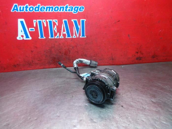 Gebruikte Aircopomp BMW 7 serie (E65/E66/E67) 750i,Li 4.8 32V Prijs € 124,99 Margeregeling aangeboden door A-Team Automotive