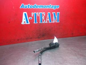 Gebruikte Bobine Mercedes E (W211) 5.0 E-500 V8 24V Prijs € 19,99 Margeregeling aangeboden door A-Team Automotive