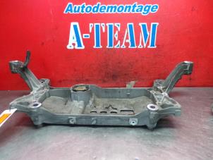 Gebruikte Subframe Volkswagen Passat (3C2) 2.0 TFSI 16V Prijs € 44,99 Margeregeling aangeboden door A-Team Automotive