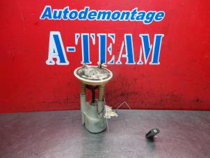 Gebruikte Benzinepomp Renault Laguna I (B56) 2.0 Prijs € 34,99 Margeregeling aangeboden door A-Team Automotive