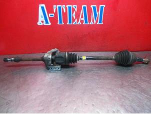 Gebruikte Cardanas rechts-voor (VWA) Chevrolet Evanda 2.0 16V Prijs € 34,99 Margeregeling aangeboden door A-Team Automotive