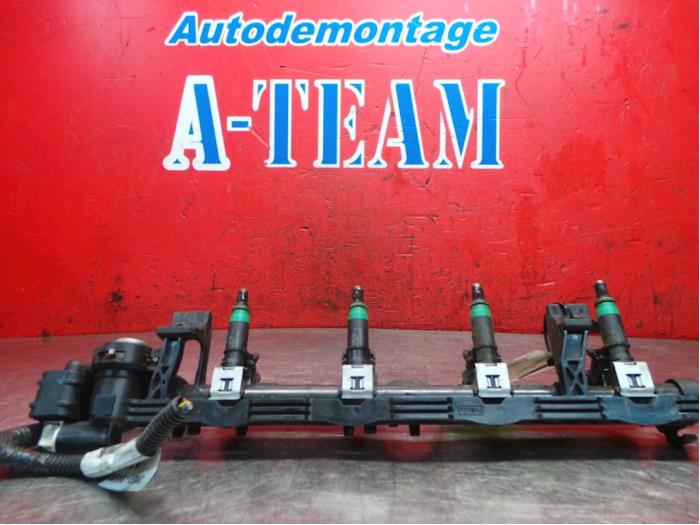 Gebruikte Common rail (Injectie) Ford Focus 2 1.6 16V Prijs € 19,99 Margeregeling aangeboden door A-Team Automotive