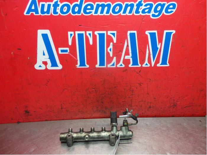 Gebruikte Common rail (Injectie) Opel Astra H (L48) 1.7 CDTi 16V Prijs € 29,99 Margeregeling aangeboden door A-Team Automotive