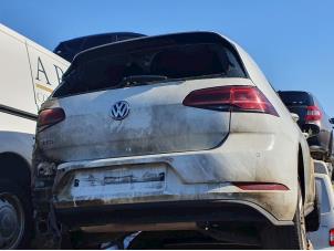 Gebruikte Slotmechaniek Portier 4Deurs links-achter Volkswagen Golf VII (AUA) 2.0 GTD 16V Prijs € 49,99 Margeregeling aangeboden door A-Team Automotive Rotterdam