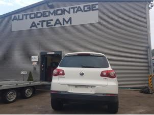 Gebruikte Navigatie Set Volkswagen Tiguan (5N1/2) 1.4 TSI 16V 4Motion Prijs € 550,00 Margeregeling aangeboden door A-Team Automotive Rotterdam