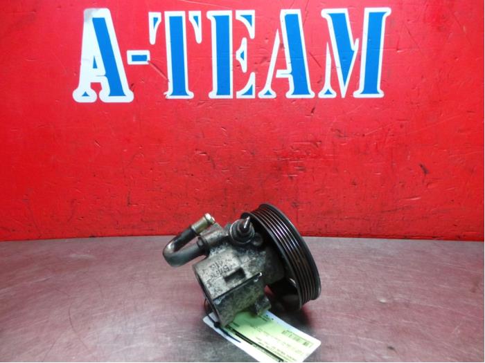 Gebruikte Pomp Servo Chevrolet Kalos (SF48) 1.4 16V Prijs € 44,99 Margeregeling aangeboden door A-Team Automotive