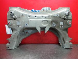 Gebruikte Subframe Renault Clio IV (5R) 1.6 Turbo 16V RS 200 EDC Prijs € 74,99 Margeregeling aangeboden door A-Team Automotive