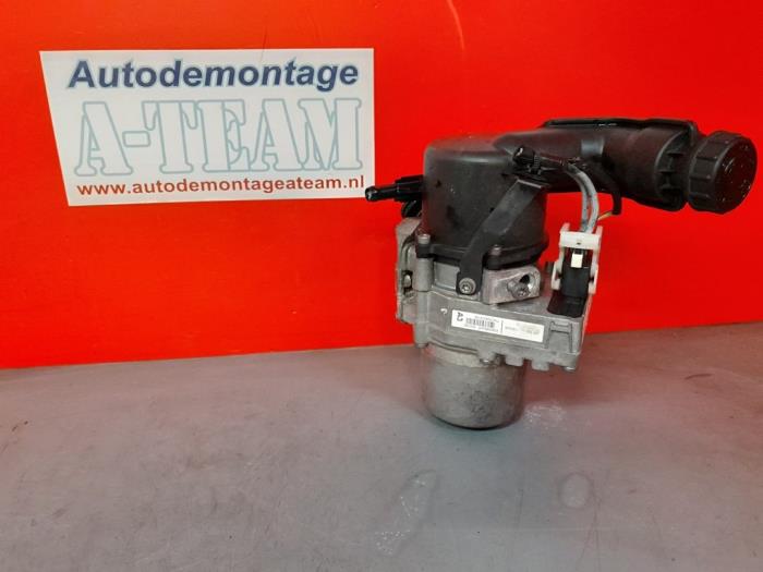 Gebruikte Servopomp Peugeot 508 (8D) 1.6 THP 16V Prijs € 194,99 Margeregeling aangeboden door A-Team Automotive