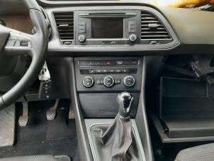 Gebruikte Chaufage Bedieningspaneel Seat Leon (5FB) 1.4 TSI Ecomotive 16V Prijs € 94,99 Margeregeling aangeboden door A-Team Automotive Rotterdam