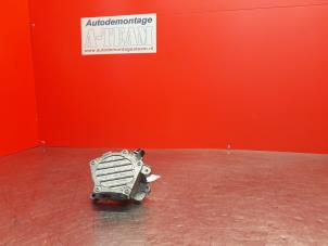 Gebruikte Vacuumpomp (Diesel) Volvo V40 (MV) 2.0 D4 16V Prijs € 34,99 Margeregeling aangeboden door A-Team Automotive