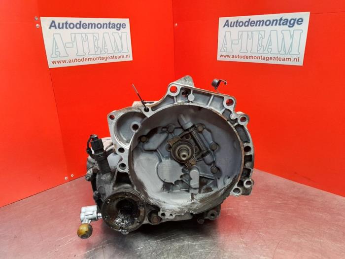 Gebruikte Versnellingsbak Seat Cordoba Facelift (6C2/6K2) 1.4 16V Prijs € 680,00 Margeregeling aangeboden door A-Team Automotive