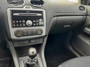 Gebruikte Climatronic Paneel Ford Focus 2 Wagon 2.0 TDCi 16V Prijs € 19,99 Margeregeling aangeboden door A-Team Automotive