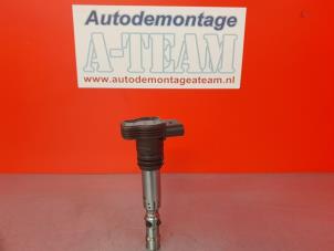 Gebruikte Pen Bobine Volkswagen Passat Variant (3B6) 2.0 20V Prijs € 9,99 Margeregeling aangeboden door A-Team Automotive