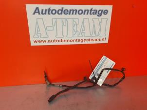 Gebruikte Uitlaat temperatuursensor Hyundai Kona (OS) 1.6 GDi HEV 16V Prijs € 49,99 Margeregeling aangeboden door A-Team Automotive