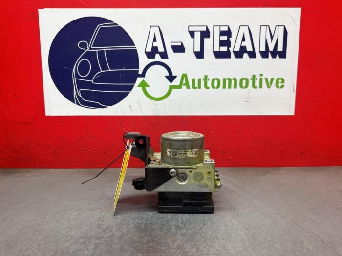 Gebruikte ABS Pomp Landrover Range Rover Evoque (LVJ/LVS) 2.2 TD4 16V Prijs € 194,99 Margeregeling aangeboden door A-Team Automotive