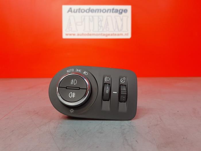 Interruptor de luz Opel Astra