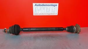 Gebruikte Aandrijfas rechts-voor Volkswagen Polo IV (9N1/2/3) 1.9 TDI 100 Prijs € 19,99 Margeregeling aangeboden door A-Team Automotive