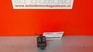 Gebruikte Schakelaar Elektrisch Raam Hyundai Atos 1.1 12V Prijs € 19,99 Margeregeling aangeboden door A-Team Automotive