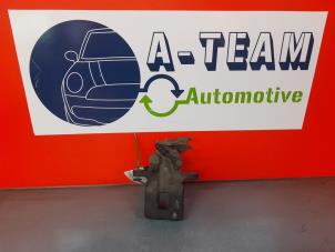 Gebruikte Remklauw (Tang) links-achter Honda Accord (CU) 2.0 i-VTEC 16V Prijs € 49,99 Margeregeling aangeboden door A-Team Automotive Rotterdam