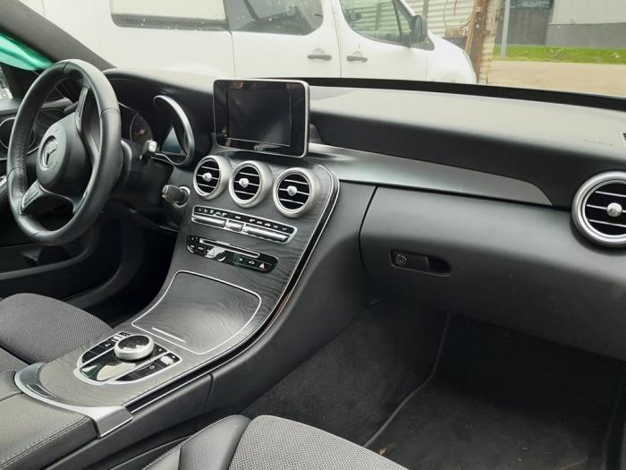 Dashboardkastje van een Mercedes-Benz C Estate (S205) C-300 CDI BlueTEC HYBRID, C-300 h 2.2 16V 2016