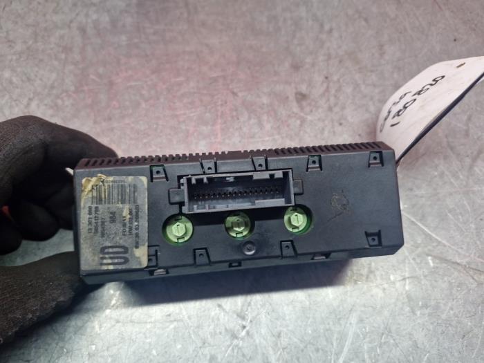 Display Interieur van een Ford Fiesta 6 (JA8) 1.5 TDCi 2012