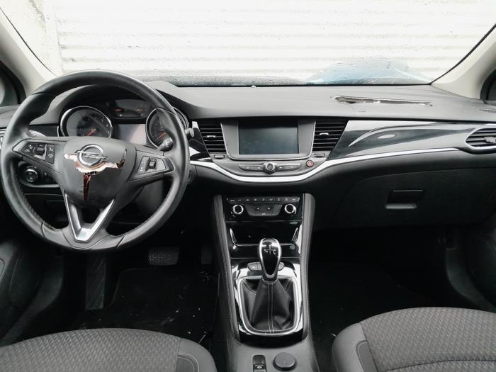 Combischakelaar Stuurkolom van een Opel Astra K 1.0 Turbo 12V 2017