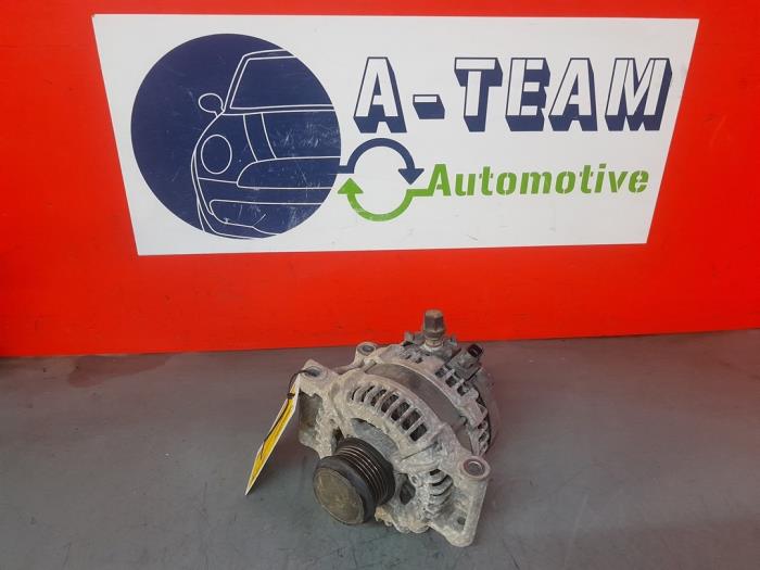 Gebruikte Dynamo Opel Astra K Sports Tourer 1.4 Turbo 16V Prijs € 49,99 Margeregeling aangeboden door A-Team Automotive