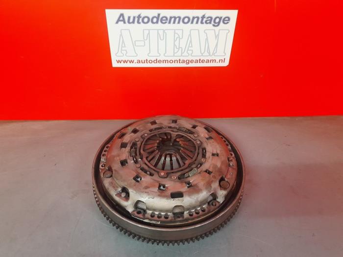 Gebruikte Dubbele massa vliegwiel Fiat Ducato (250) 2.3 D 150 Multijet Prijs € 499,99 Margeregeling aangeboden door A-Team Automotive