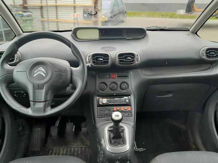 Kachel Ventilatiemotor van een Citroën C3 Picasso (SH) 1.4 16V VTI 95 2012