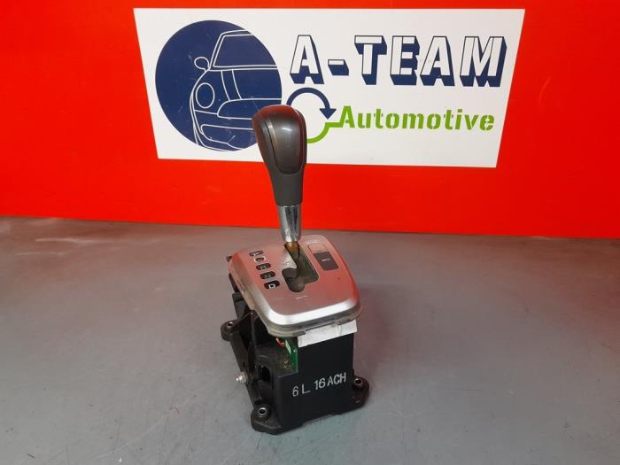 Gebruikte Selectiehendel automaat Chevrolet Captiva (C100) 3.2 V6 24V 4x4 Prijs € 149,99 Margeregeling aangeboden door A-Team Automotive